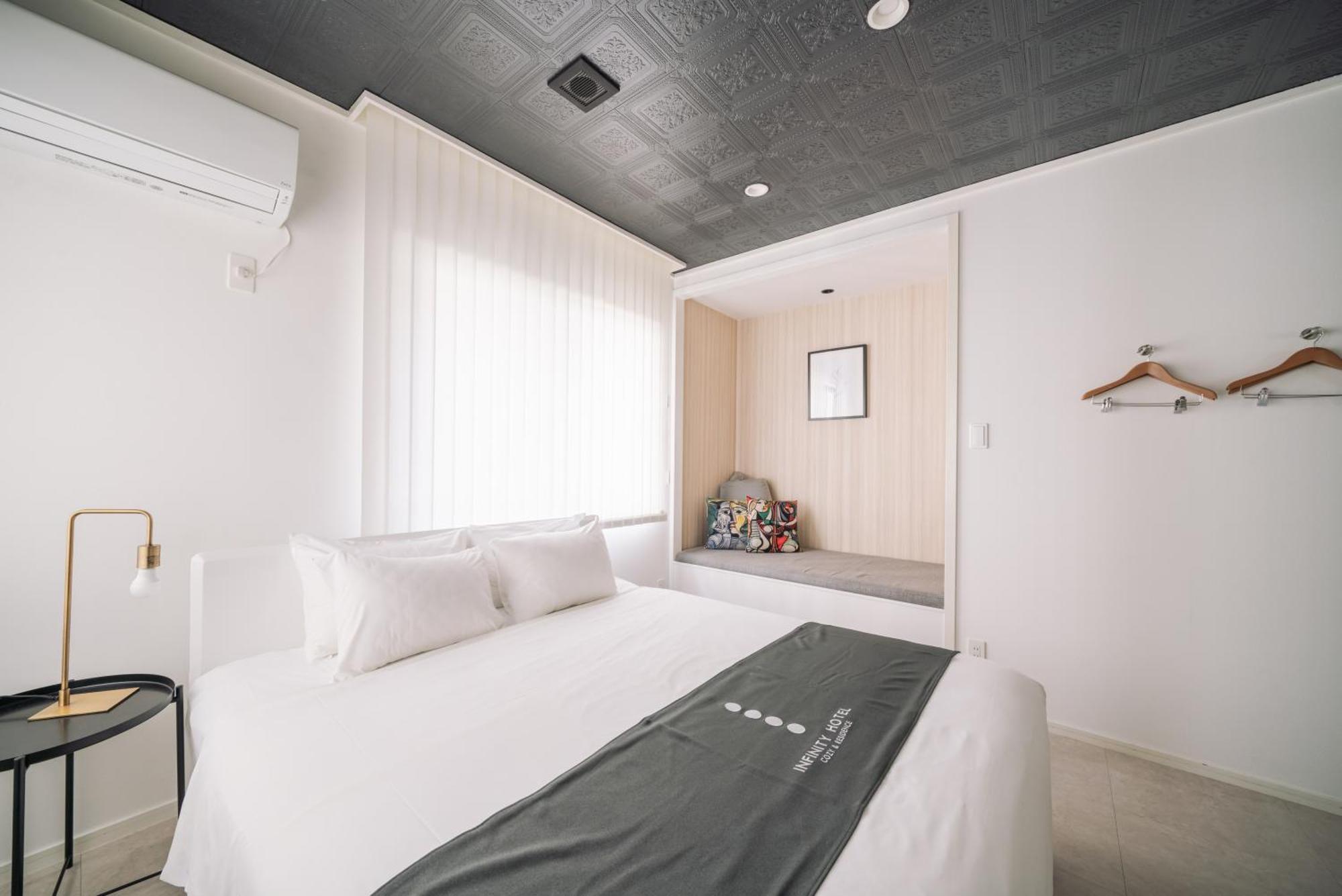 Infinity Hotel -Jiitchaku- Urasoe 외부 사진